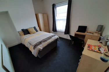 2 bed house, Maple street, Near university, Middlesbrough, TS13DS - Image 4